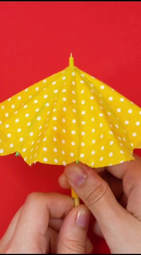 DIY Mini Paper Umbrella Tutorial: Easy Steps to Make Miniature Beach Umbrella