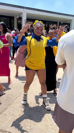 1922 Pretty Poodles: Sigma Gamma Rho Greek Life TikTok