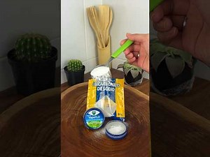 Just mix Vicks VapoRub with baking soda, and you won’t believe what happens!