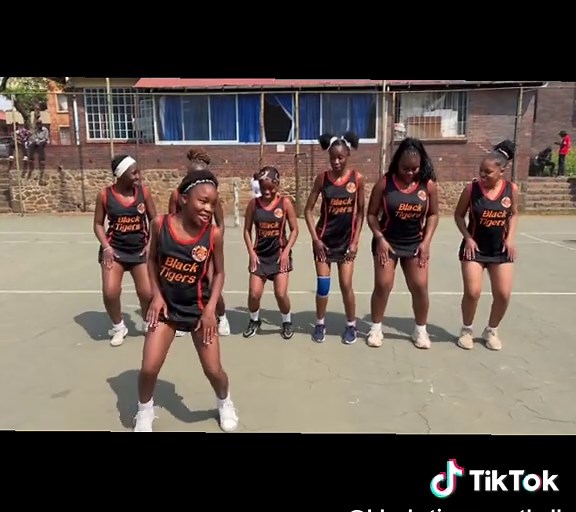 We finally have a kit ;we would be here if not for god . Team work ❤️#blacktigers🐯🖤 #fyppppppppppppppppppppppp #netball #fitness #netball