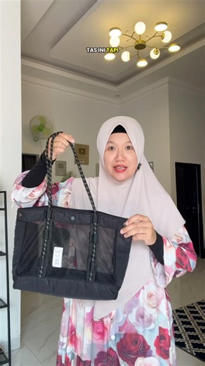 Tas multifungsi nih moms 😍 samaan yuk 😘 #totebag #taswanita #tasmurah | Lista Tsurayya