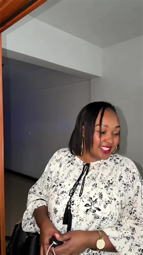 Inviting Friends Over While Mom's Out