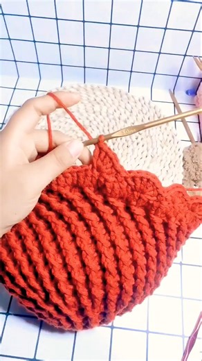 Crochet Spiral Stitch Hat