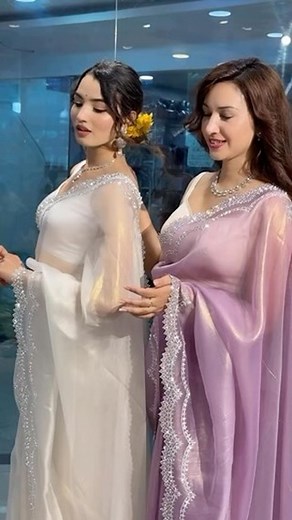 @fashionhaute__ on Instagram: "𝗕𝗼𝗼𝗸 𝘆𝗼𝘂𝗿 𝗼𝗿𝗱𝗲𝗿 𝗻𝗼𝘄👉 Take screenshots and send us whatsapp us at +𝟗𝟏-𝟗𝟖𝟏𝟏𝟏𝟖𝟏𝟎𝟑𝟕 We provide fully stitched outfits as per choice & Measurements ▪️Completely Stitched outfits in all colours ▪️We provide high quality & Hand embroidery specialist ▪️Payement method are— Bank transfer, Google pay ,Phone pay,PaytmWestern union and Remitly app ▪️Worldwide Shipping available✈️ ▪️No Cash no cash on delivery ▪️Your Happiness in our Priority😊 #leh