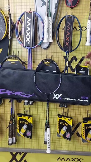 Maxx Tornado Raven: For Unstoppable Badminton Excellence