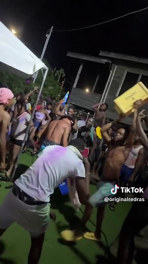 Don’t own copyrights for song played. #DAYRAVE24