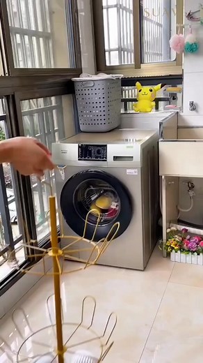 93K views · 399 reactions | Outdoor Shoe Drying Rack 퐃퐢퐭퐨 퐦퐚퐛퐢퐛퐢퐥퐢  푳풂풛풂풅풂 - https://goeco.mobi/mnbvr3Z9 푺풉풐풑풆풆 - https://shpee.today/2BujEHAU | Redd Smart Shop | Facebook