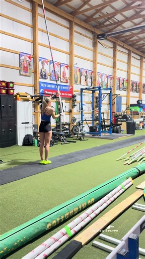 Amelia Smith 13-06 Make - PVE Home Meet (spectator view)