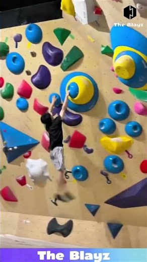 Incredible Wall Climbing Practice Using Only Hands – Ultimate Strength & Skill Training