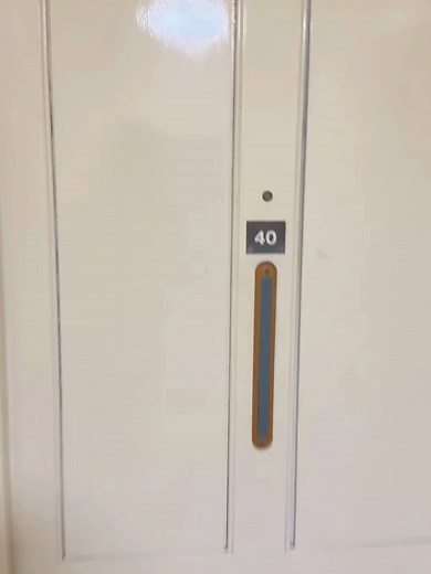For all our incoming freshers! Welcome to your new home. Reanna gives a tour of a typical first-year room at Exeter so you know what to expect. What’s one thing you can’t wait to decorate your uni room with? #ExeterCollegeOxford #UniRoomTour #DormTour #Freshers #OxfordStudent #University