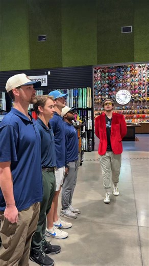 Black Friday deals are here! 🤩🤩 • BEST selection 🥳 • BEST price guarantee 💰 • BEST bat and glove services 💪🏼 • FREE shipping ✈️ • Gift customization options 🫣 • Reward points 🤩 Come see us in Marietta Georgia or shop online at BetterBaseball.com 🎅 | Better Baseball