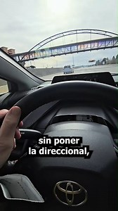 🚗✨ ¡Este Toyota Prius 2025 tiene el control adaptativo de crucero que simplemente ME ENCANTA! 🥰 Es como tener un copiloto súper avanzado que te ayuda a marcar el camino y hace que manejar sea un sueño. 🚦🤖 Aunque esta tecnología es tan avanzada que casi podría manejar sola, se debe seguir al volante... por ahora. 😉👌 Por cierto, este viaje tiene un destino especial: ¡voy a ver a mi nieto! 🧡👶 ¿Qué más puedo pedir? #eddywarman #ToyotaPrius2025 #SmartDriving #RoadTripVibes | Eddy Warman
