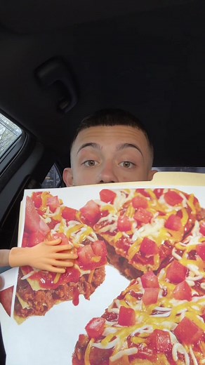 Taco Bell Mexican Pizza: Ads vs Real Life Comparison
