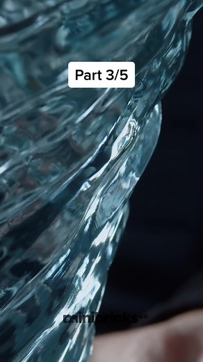 It's worth watching! ABSOLUTELY INCREDIBLE Pirates of the Caribbean epoxy work #calypso #piratesofthecaribbean #epoxyart #epoxyresin