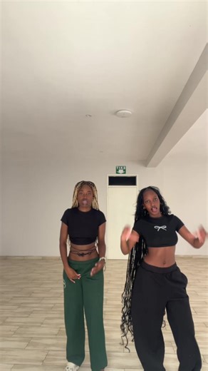 Back it up 👅#shaniqua