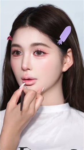 How to Create a youthful and pure lip shape Teach you to draw full lips in 30 seconds