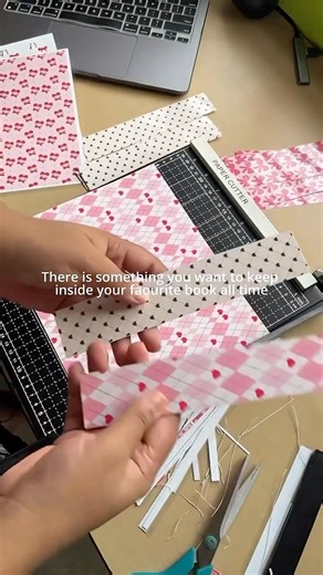 Let’s make AESTHETIC bookmarks from scratch PT2🎀