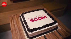 Celebrating your ever-growing love for Pasoori, helping us transcend borders and boundaries and making it a global phenomenon. Congratulations to all of you on helping Pasoori achieve more than 500 Million views across YouTube. #Pasoori #CokeStudio #SoundOfTheNation #RealMagic Zulfiqar Jabbar Khan - Xulfi Shae Gill Ali Sethi | Coke Studio Pakistan