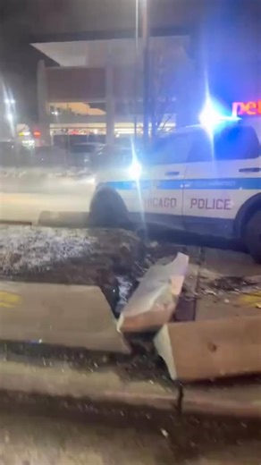 Chicago police vehicle was seen stopped after ending up on a traffic island on (Western just south of Madson Dec 29 2025) According to comments, the officer was responding to a call and went around traffic before the crash. No additional details were shared. What do you think led to this? 🎥 Clip by jair castanon #chicagoscanner #chicagopolice #crimenews | Substance News