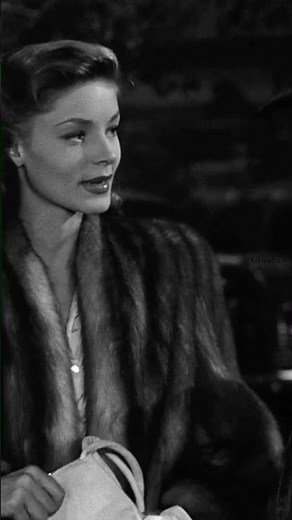 Lauren Bacall and Humphrey Bogart in ‘The Big Sleep’ (1946)✨#oldhollywood