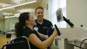 The RT300 is an ergometer for the upper body to help treat muscle atrophy. It looks like you’re pedaling a bicycle with your arms, but what you’re doing is improving muscle activity. | Marianjoy