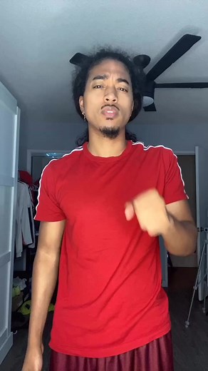 Every Morning Struggle... #fyp #foryoupage #curlyhair #curlychallenge #curlyhaircheck #oops #dayattheoffice #dance #curlyhairproblems