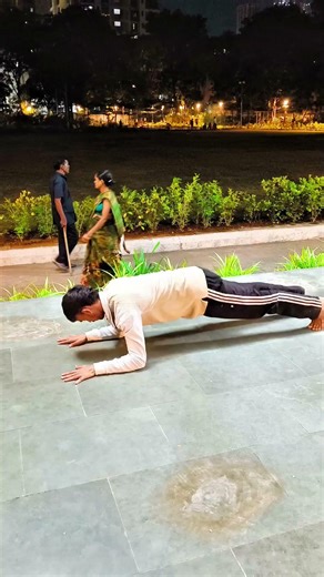 Easy russian push-up tutorial ✅🔥.#calisthenics #workout #motivation #gymworkout #tutorial #viral