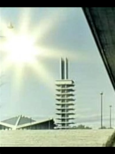 "The Space Giants" Soundtack video. Anyone heard of this TV show? The...