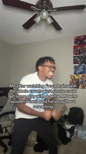 FREYA IM RIGHT HERE!!!!!! #fyp #anime #manga #danmachi #freya #bellcranel #hestia