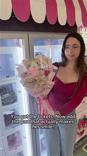 Fresh flower vending machine customer case in the USA. Start your flower unmanned retail business