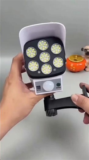 Solar Waterproof Wireless Flood Light with Remote Control #solarlight #solarlighting