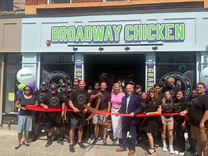 Broadway Hot & Honey Chicken Opens In Westfield
