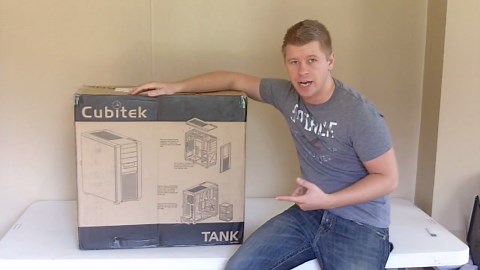 Cubitek Tank XL-ATX case unboxing and overview