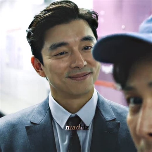 𝐌𝐚𝐝𝐝𝐳♡ on Instagram: "Sir slap me next 😛 #squidgame #squidgameedit #recruiter #gongyoo #reels"