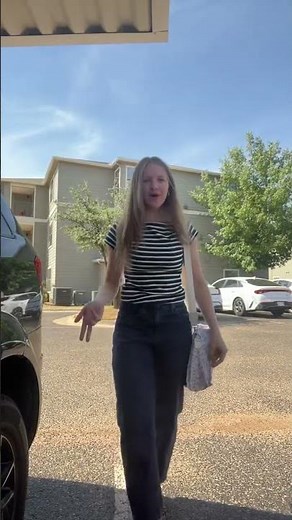 "Sundays" by Josiah Queen, thank you @jochervenka for posting this video.