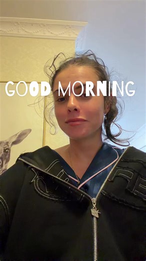 A Morning Routine with Mia: A Silent GRWM