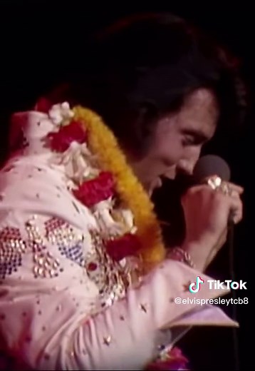 Aloha from Hawaii- 50th Anniversary💗🌺 My favorite song from this satellite special, “Fever”🔥 #elvis #elvisforever #elvispresley #elvisfans #ep #angel #peace #aloha #hawaii #70s #elvispresleyfans #elvismovie2022 #graceland #elvismovie #rip #sexy #fever