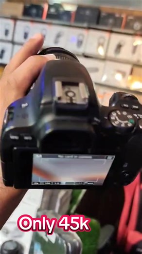 Canon 200D with 18-55mm Lens at Unbeatable Price