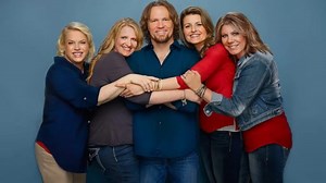 'Seeking Brother Husband' vs. 'Sister Wives': What's the Difference Between Polygamy and Polyandry