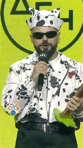 Ο Αkylas και το FERTO, Τραγούδι VIRAL στα Mad VMA26 από την ΔΕΗ