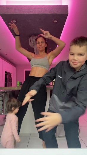 Saturday morning Raves 😜#dance #pyfツ #pyf #mondancing #rave