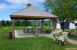 Day Trip from Quebec City: Wineries and Treats of Ile d'Orleans - Wandertoes