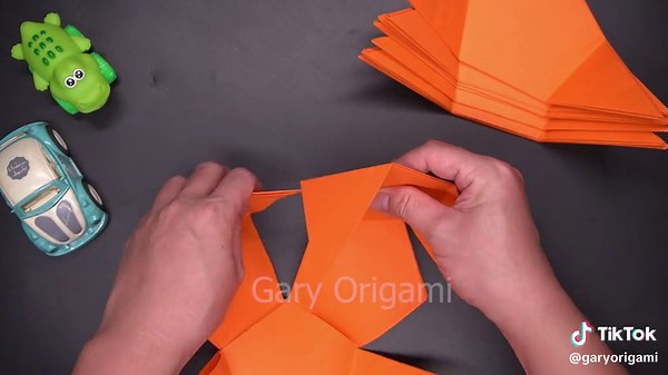 paper ball part 2 #origami #papercraft #tutorial #ball #paper #funny