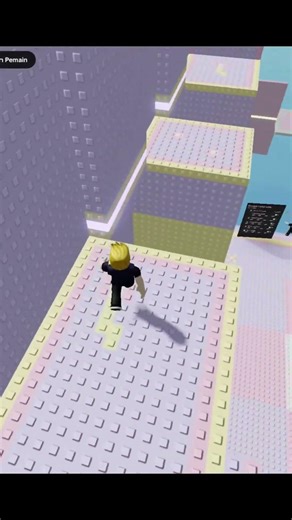 Dia turun dia naik dia nyerong manjat tembak wallhop 😙😙 #rblx #roblox #harusberanda #robloxshorts