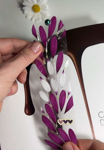 DIY Floral Bookmark: Creative Handmade Idea
