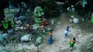 265K views · 5.4K reactions |  Jungla Jungla Dance 女 Un ritmo che vi coinvolgerà, musica colori e tanto tanto divertimento! Vi aspettiamo per ballare e divertirvi insieme a Noi! VOLUME UP! #Ferragosto #junglajungla #jerusalema #boscodellefavole | Il Bosco delle Favole | Facebook