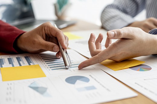 Média harmônica: o que é, fórmula, exemplos - Brasil Escola