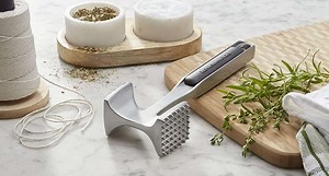 10 Essential Meat Tenderizers for Perfect Steaks