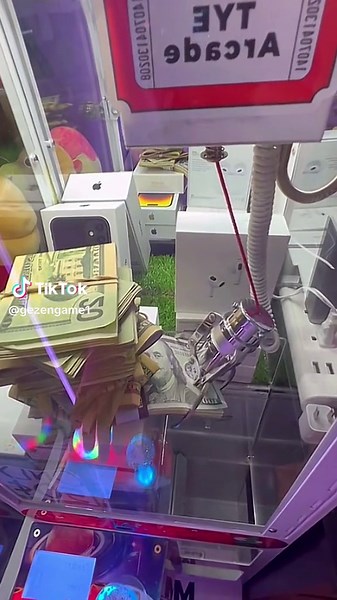 ヒヒ #clawmachine #ufoキャッチャー #クレーンゲーム #ゲーゼン