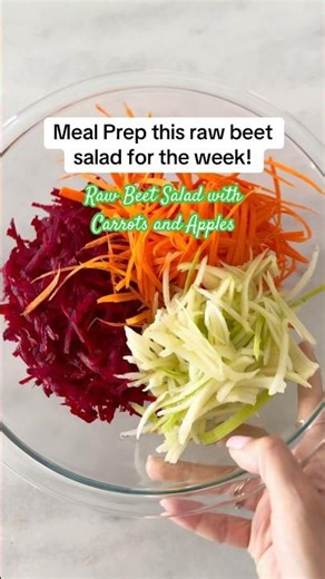Raw Beet, Carrot and Apple Salad 🫜🥕🍏